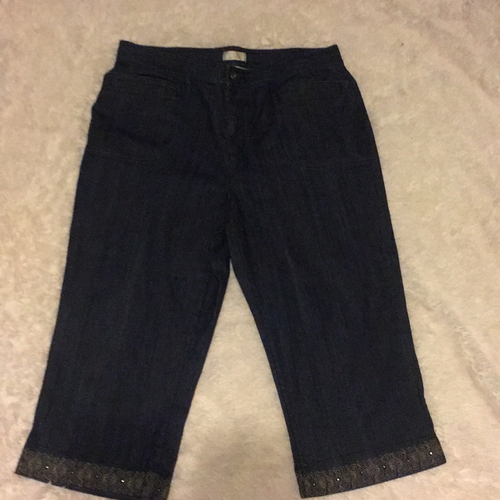Christopher& banks jean capris w/ gold detail
